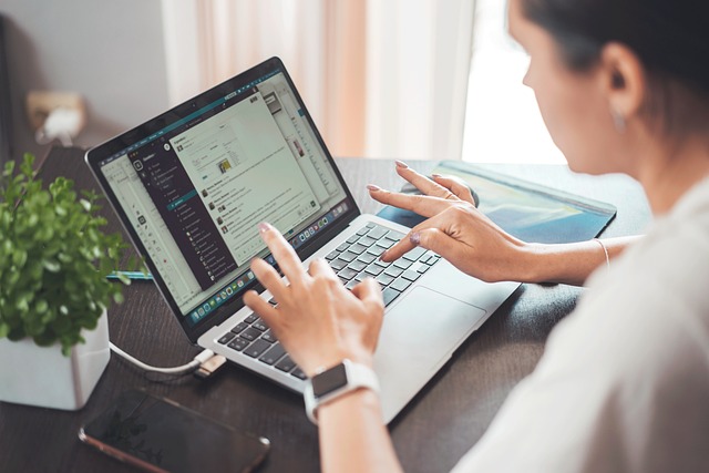 Bí kíp cược MAX88: Những điều cần biết về online gambling